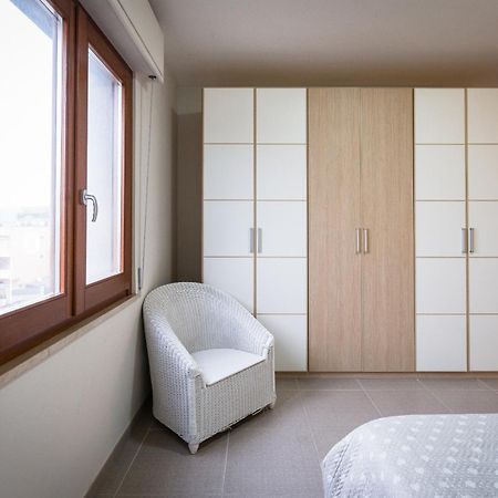 Poetto Beach Apartman Quartu SantʼElena Kültér fotó